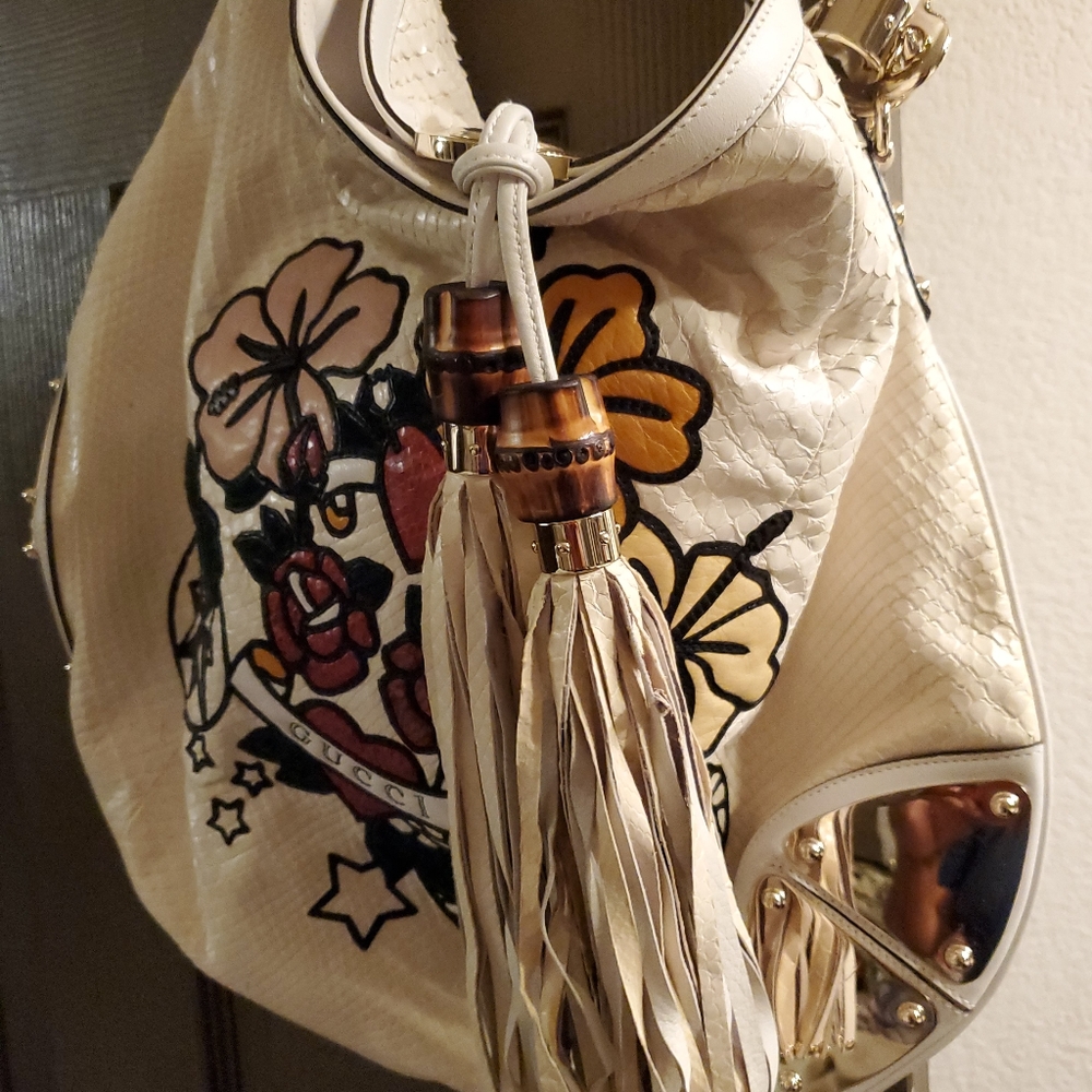VINTAGE GUCCI INDY BAG